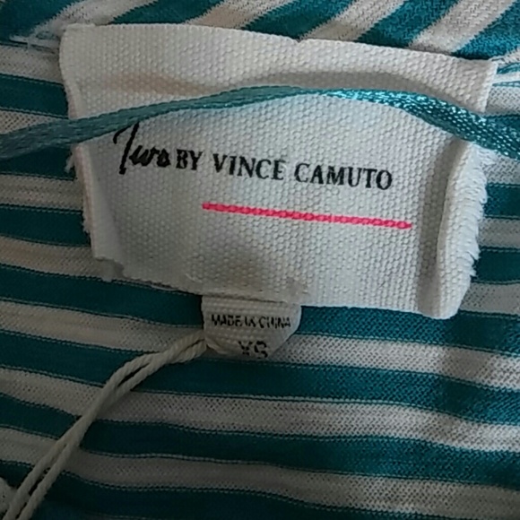 Two by Vince Camuto Cold Shoulder Top - Picture 2 of 5